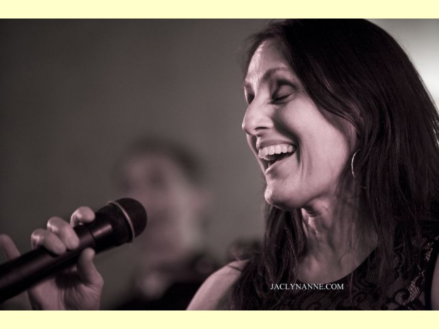 Mattie Singing